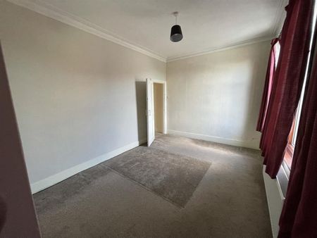 Priory Avenue, Wembley, Middlesex, HA0 2SB - Photo 4