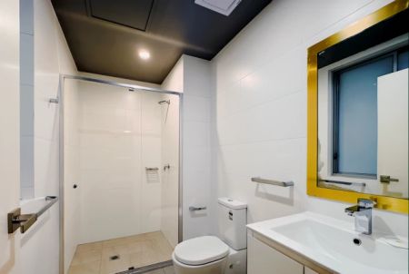 1 Guess Avenue, Sydney - Photo 2