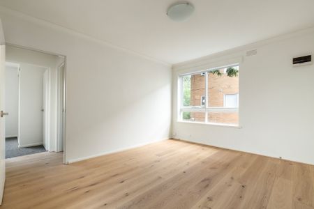 8/300 Ferrars Street, South Melbourne VIC 3205 - Apartment For Rent | Domain - Photo 4