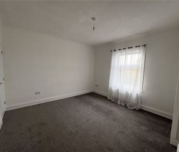 Lime Grove, Newark, Nottinghamshire, NG24 - Photo 4