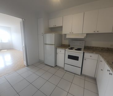 Loft à louer semi-meublé au centre-ville (chauffage inclus) - Photo 6