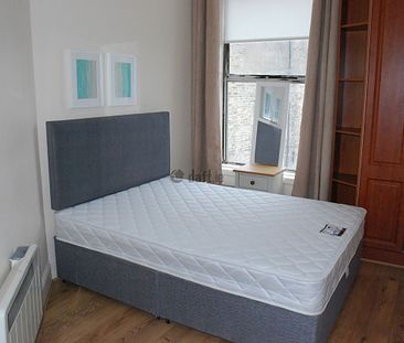 Apartment to rent in Dublin, Saint Kevin's - Photo 5