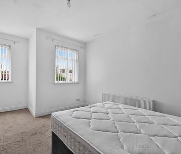 Apartment 2 Osborne Court, Osborne Park, Belfast, BT9 6JN - Photo 5