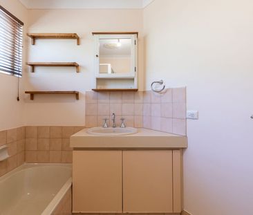 Spacious Two-Bedroom Unit with Large Backyard - Photo 2