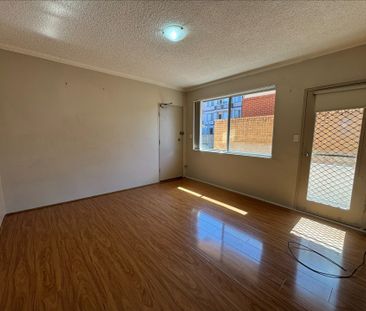 For Rent: Spacious 2-Bedroom Unit in Prime Location! Conveniently L... - Photo 1