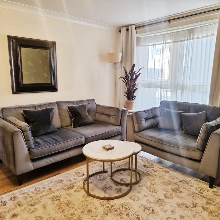 2 bedroom barn conversion to rent - Photo 1