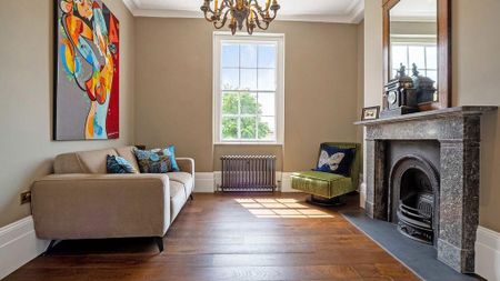 4 bedroom terraced house to rent - Photo 3