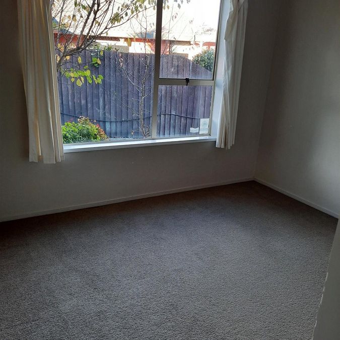 48 Karnak Crescent, Russley - Photo 1