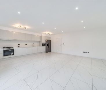 3 bedroom apartment to rent - Photo 6