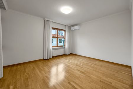 Komfortowy dom 236 m2 z pięknym ogrodem, Zawady - Фото 2