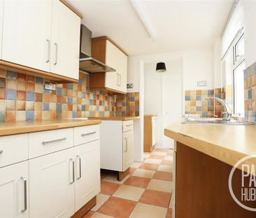 2 bedroom terraced house to rent - Photo 2