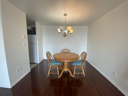 17 Eldon Hall Place - Unit 611 - 2 bed, 1 bath - Photo 4