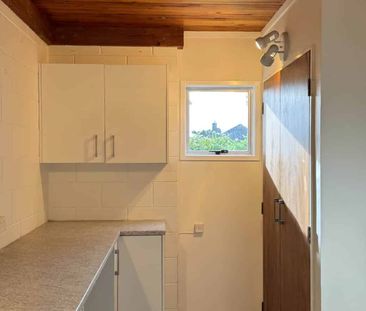 Tidy 2-Bedroom home in Waterview! - Photo 1