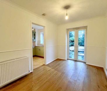 Woking, Surrey, GU21 - Photo 3