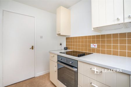 1 bedroom apartment to rent Lees Lane, Gosport, PO12 - Photo 5