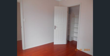 4 Bedrooms townhouse - Photo 4