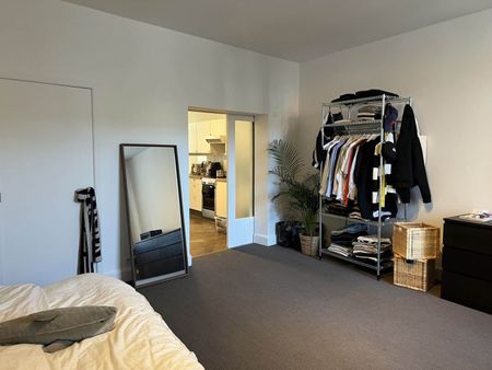 Ruim 1SLK-appartement met terras dichtbij centrum Antwerpen! - Photo 5