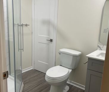 For Lease - 2147 Hallandale Street, Oshawa, Ontario - Photo 3