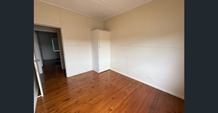 1/7 Victoria Street, Cooma - Photo 4