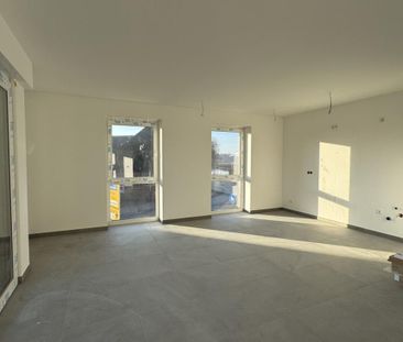 Ankommen & wohlfühlen: Moderne 3-Zimmer-Wohnung mit Balkon und EBK - Foto 1