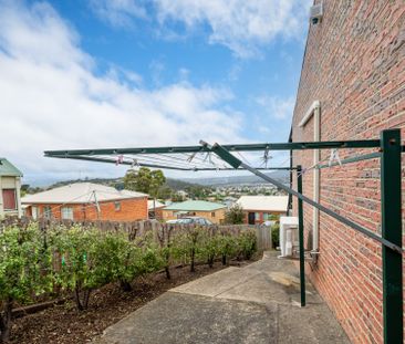 Modern Unit in a Prime Claremont Location - Photo 1