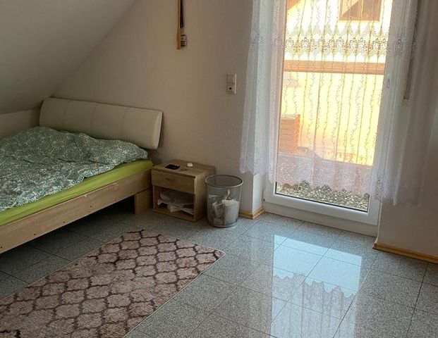 Charmante 3-Zimmer-Wohnung mit Balkon und moderner Küche - Photo 1