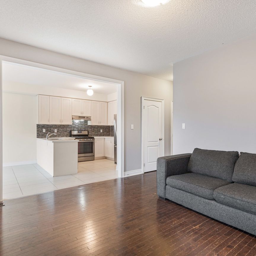 For Lease - 1340 Lormel Gate, Innisfil, Ontario - Photo 1