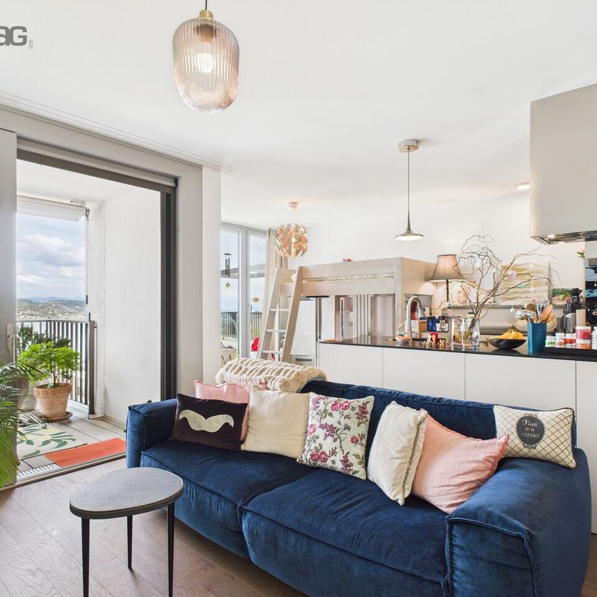 Space. Light. Alpine views. 2.5 rooms to breathe deeply by Lake Zurich - Foto 1