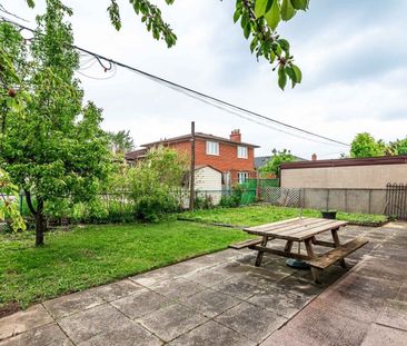 For Lease - 256 Cocksfield Avenue Unit# Rm 1, Toronto, Ontario - Photo 5