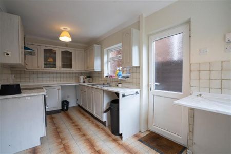 3 bedroom detached house to rent - Photo 2