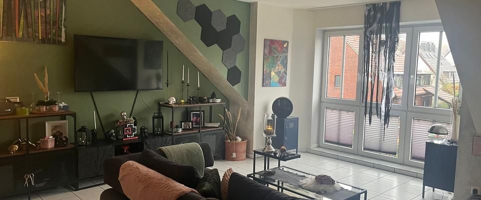 Schöne 2 Zi Whg im gepflegten Haus, großzügig, mit Gartennutzung - Foto 1