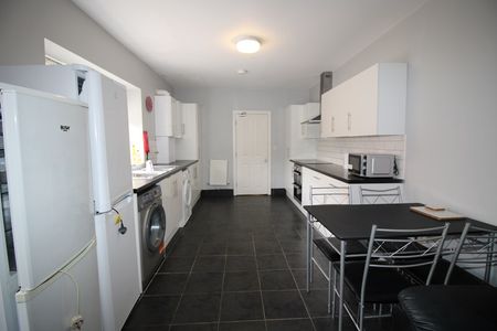 47 Kirkby Street - Photo 4