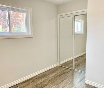 For Lease - 256 Dunlop Street Unit# 2, Barrie, Ontario - Photo 3