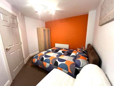 1 The Back Lane, Lancasterian Court, Carrickfergus, BT38 8AD - Photo 4