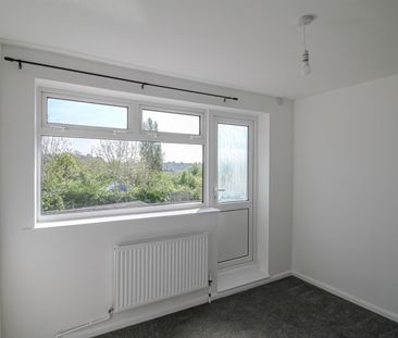 2 Bed Semi-Detached House, Dunmow Court, NG3 - Photo 5