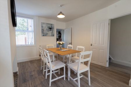 4 Bed Flat, Humber Road, CV3 - Photo 2