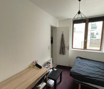 Location Appartement 2 pièces 31m² - Photo 3