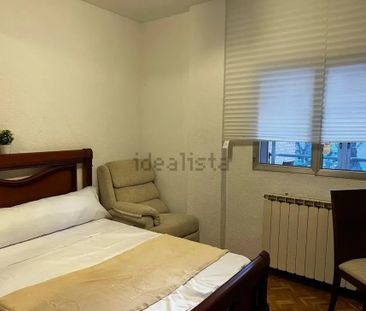 Calle Paredes de Nava, Madrid, Community of Madrid 28017 - Photo 1