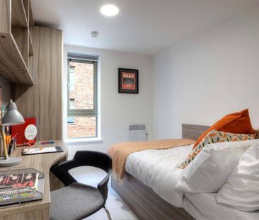 1 bedroom in a flat share to rent - Photo 4