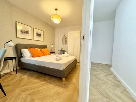 Calle Postigos, Málaga, Andalusia 29012 - Photo 2