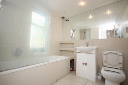 Shaa Road, London, W3 7LN - Photo 4