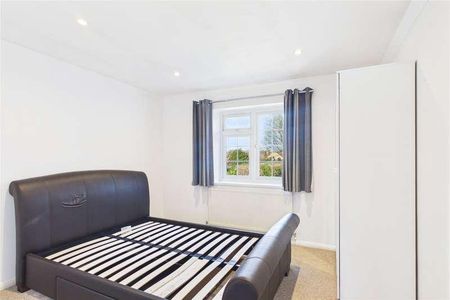 Grove Court, Bath Road, Maidenhead, Berkshire, SL6 - Photo 5