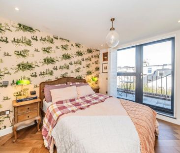 3 bedroom flat to rent - Photo 4