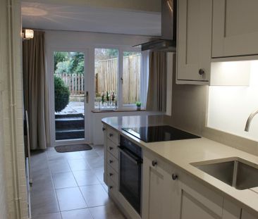 2 bedroom terraced house to rent - Photo 4