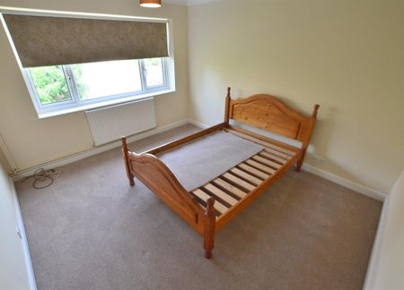 Hazel Road, Hall Green, Coventry - Photo 2