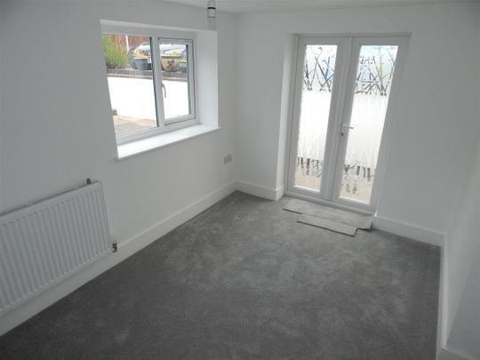 Marble Alley, Studley - Photo 1