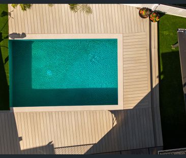 Grand Full Brick Family Home with Pool, Entertainer’s Paradise & Du... - Photo 1