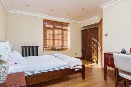 Ingrave Road, Brentwood, CM15 - Photo 5
