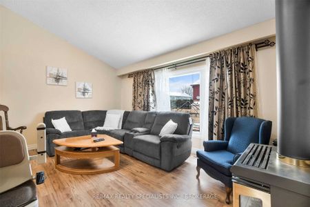 For Lease - 7 Camberley Crescent, Brampton, Ontario - Photo 5