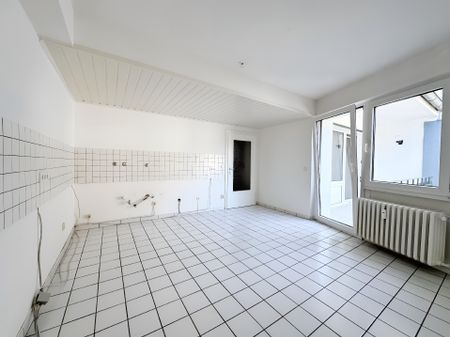 ATTRAKTIVE 3,5 ZIMMERWOHNUNG IN GUTER LAGE ZU MIETEN! - Photo 5